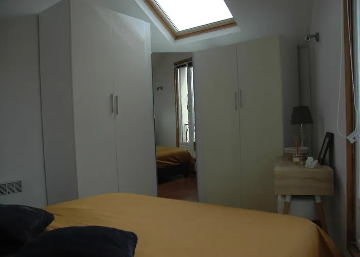 L'appel De La Loire, Calme En Centre * Saumur